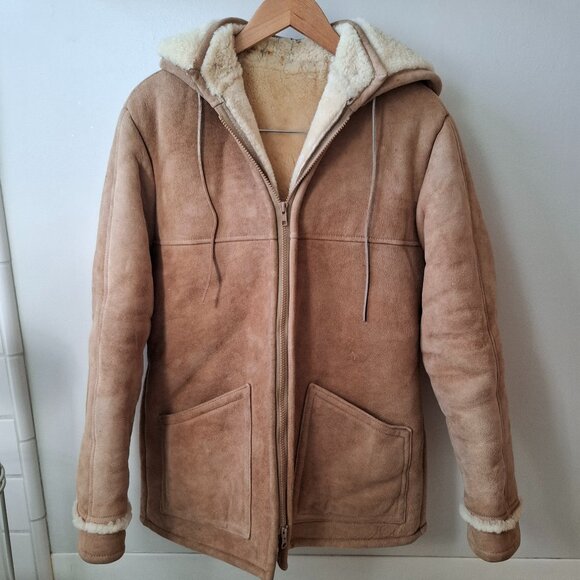 Overland sheepskin coat w removable hood - Picture 1 of 7